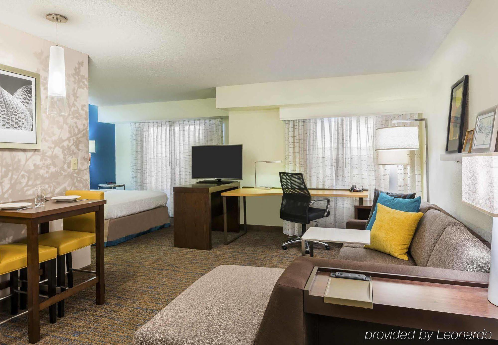 Residence Inn Macon 3* Macon