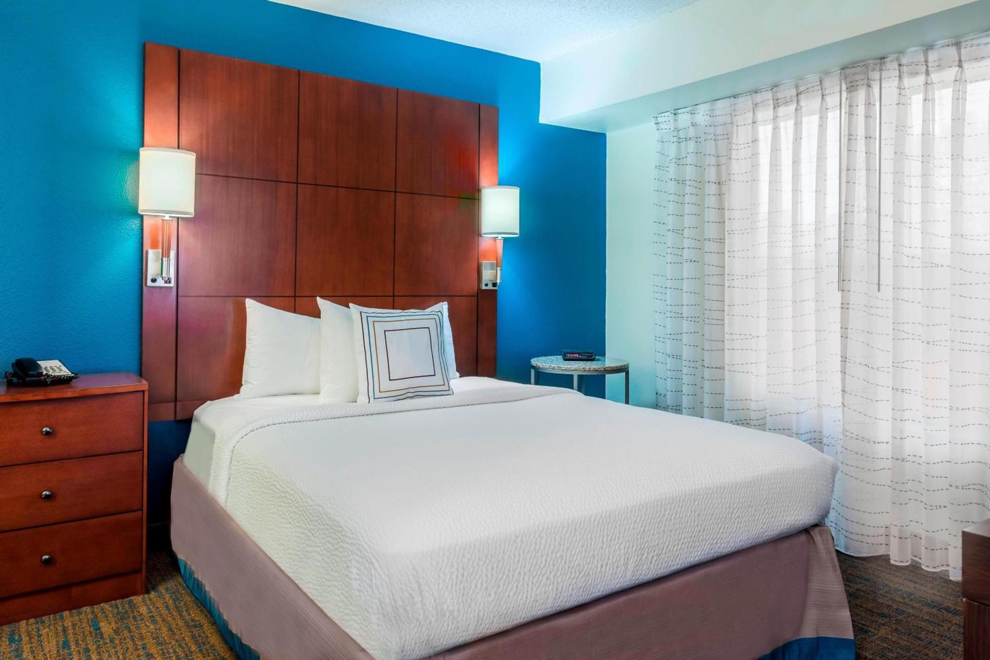 Residence Inn Macon 3* Macon